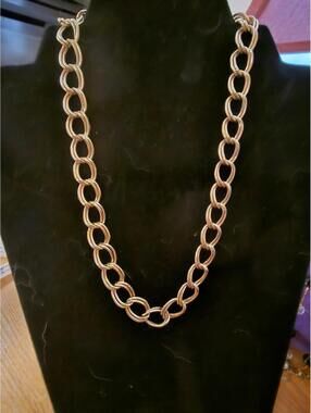 Vintage 18" Gold Tone Oval Link Chain Necklace
